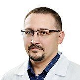 Врач Емельянов Борис Владимирович